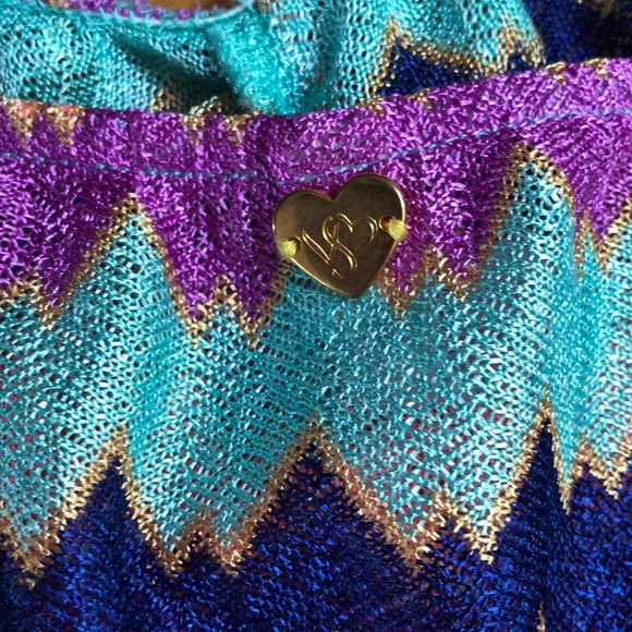 Coverup - Picture 2 of 7